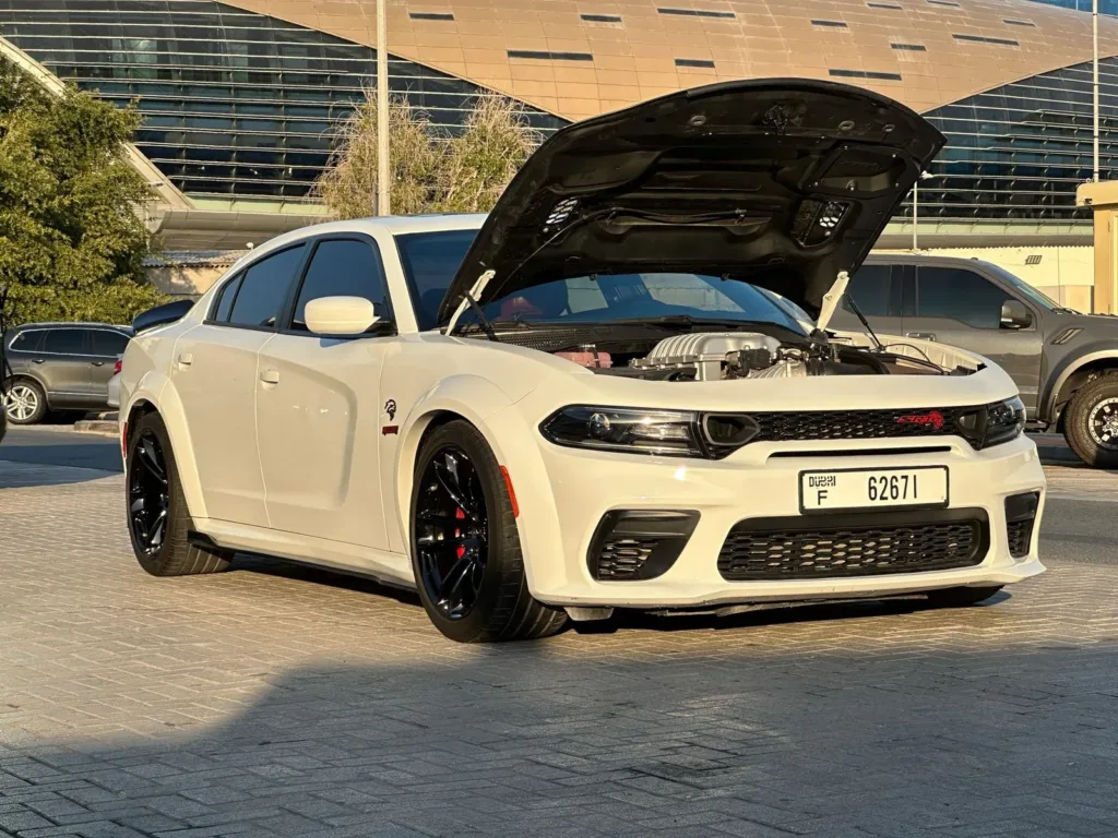 Dodge Charger SRT Hellcat interior